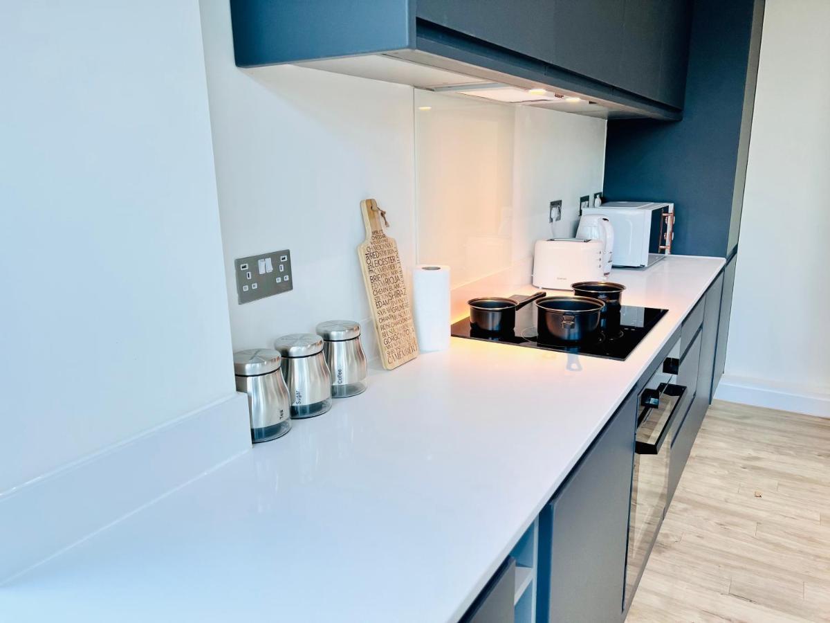 Affordable Apartments In Manchester City Centre Close To Trafford ภายนอก รูปภาพ